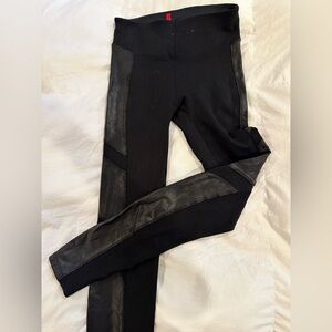Spanx faux leather accent leggings